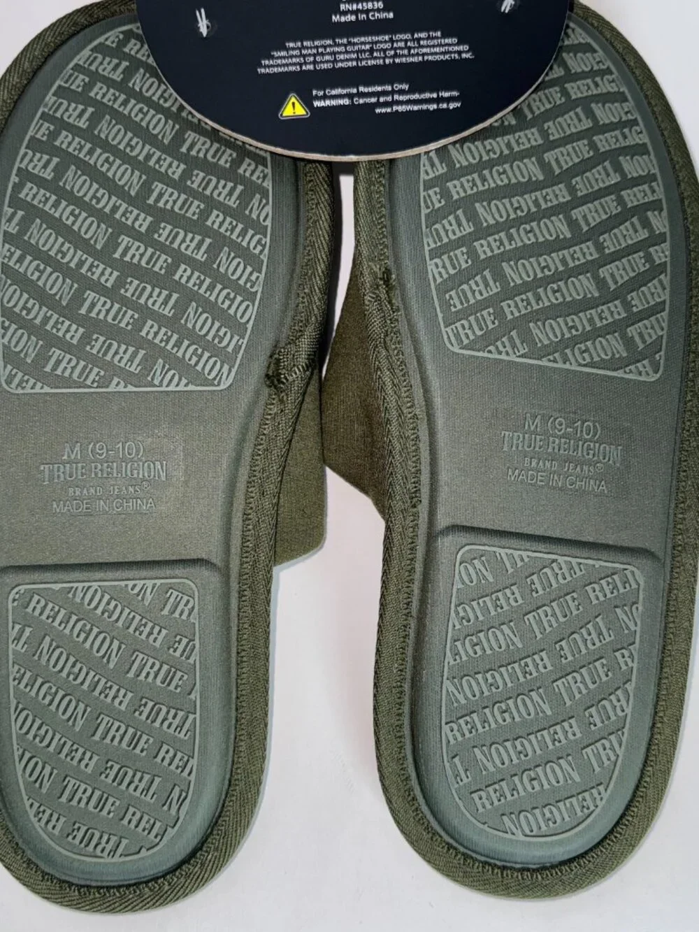 True religon Men's Designer Slippers House Shoes Slides Size 9-10 us